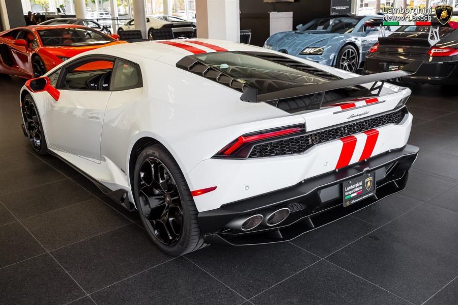  Lamborghini Huracan LP610-4 Bianco Monocerus 2016 года  (фото 12 из 15)